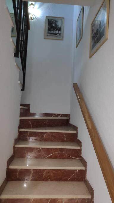 Duplex San Lorenzo 2 Parking Gratuitos Y Piscina Jaen Exterior photo
